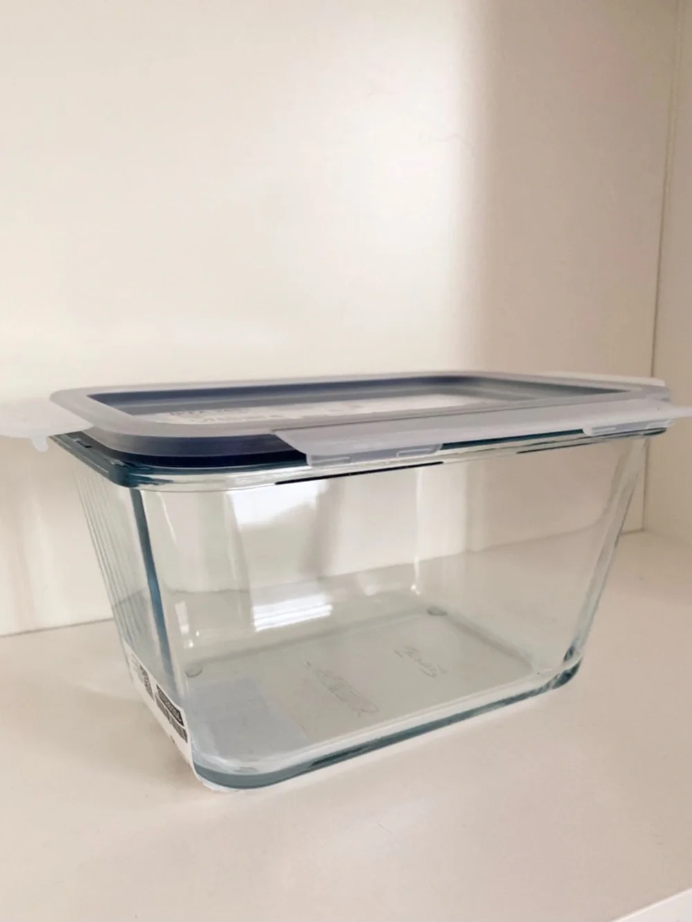 IKEA large 61 oz Glass Food storage Container with lid